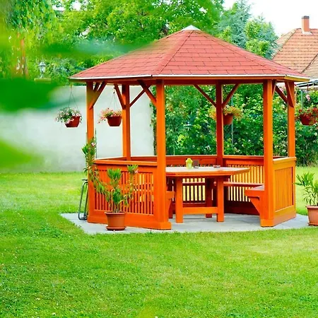 Eszterhaz Apartman Siófok